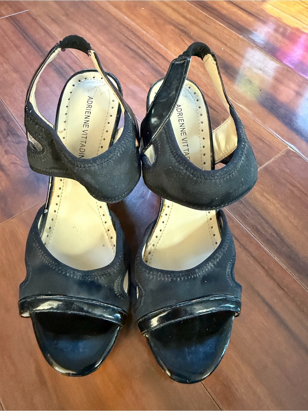 Adrienne Vittadini women’s wedge heel - size 7.5